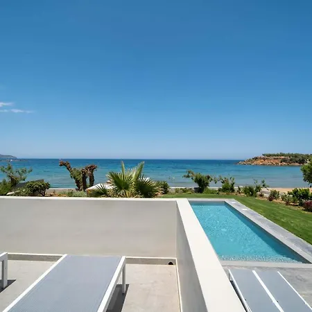Isalos Seafront I Sea Fragrance Villa *