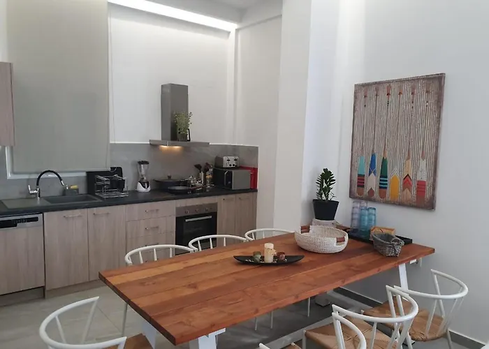 Isalos Seafront I Sea Fragrance * La Canea